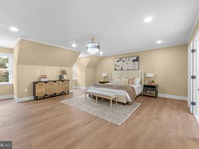 10333 Hickory Forest Drive, Oakton VA 22124