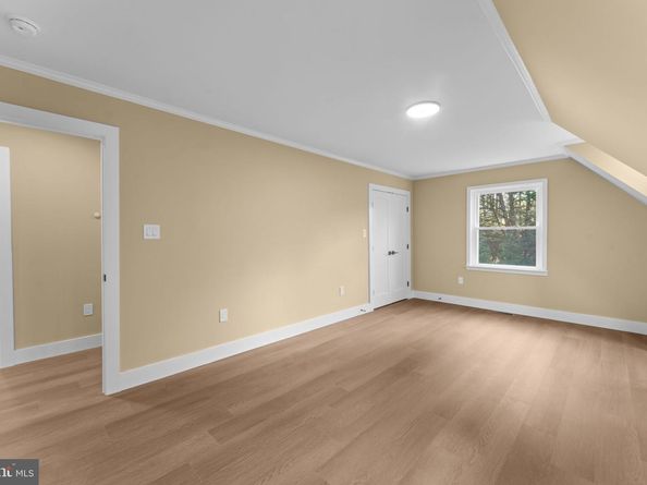 10333 Hickory Forest Drive, Oakton VA 22124