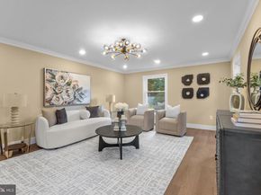 10333 Hickory Forest Drive, Oakton VA 22124