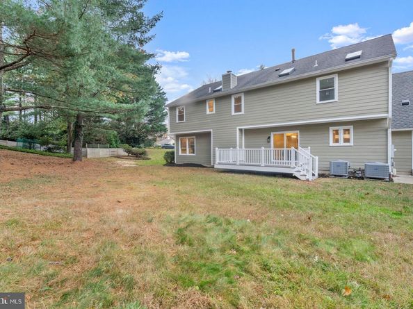 10333 Hickory Forest Drive, Oakton VA 22124