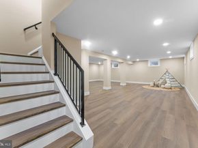 10333 Hickory Forest Drive, Oakton VA 22124