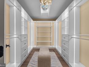 10333 Hickory Forest Drive, Oakton VA 22124