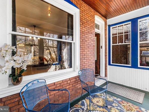 329 Lyceum Avenue, Philadelphia PA 19128