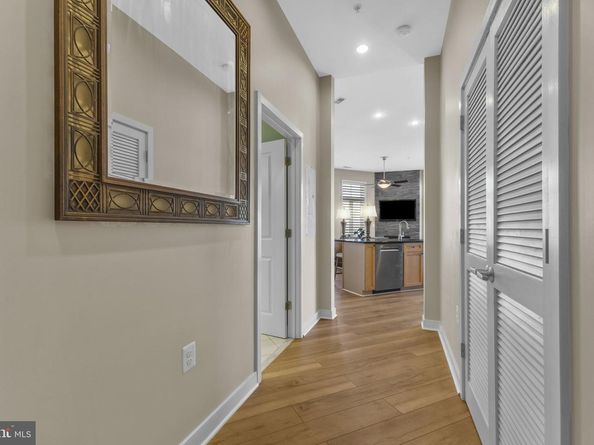 181 E Reed Avenue 411, Alexandria VA 22305