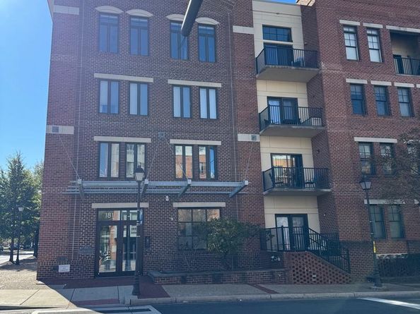 181 E Reed Avenue 411, Alexandria VA 22305