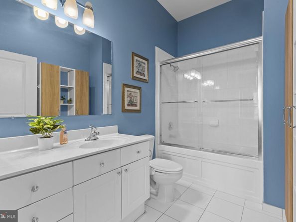 181 E Reed Avenue 411, Alexandria VA 22305