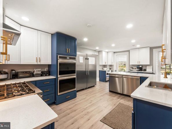 1339 Wheatsheaf Lane, Abington PA 19001