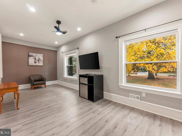 1339 Wheatsheaf Lane, Abington PA 19001