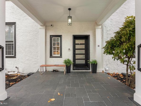 1339 Wheatsheaf Lane, Abington PA 19001