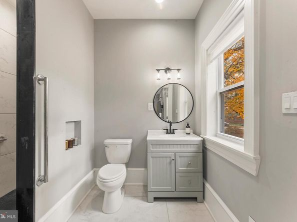 1339 Wheatsheaf Lane, Abington PA 19001