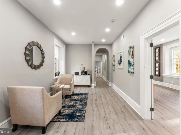 1339 Wheatsheaf Lane, Abington PA 19001