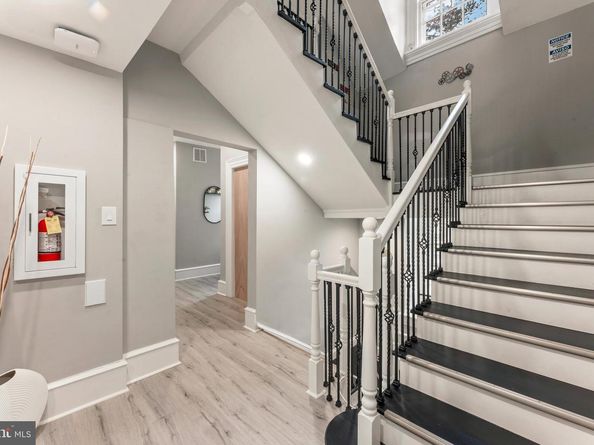 1339 Wheatsheaf Lane, Abington PA 19001