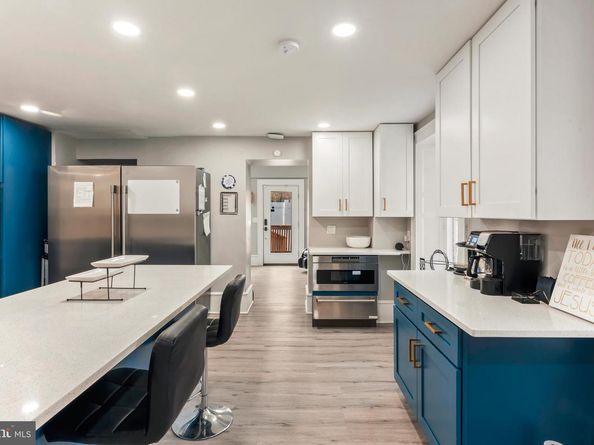 1339 Wheatsheaf Lane, Abington PA 19001