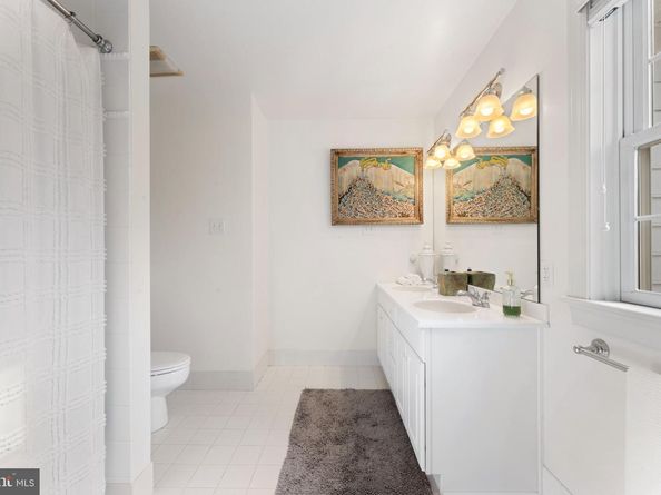 253 Ithan Creek Road, Villanova PA 19085