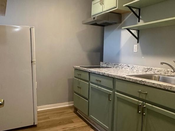 2144 S 10TH Street, Philadelphia PA 19148