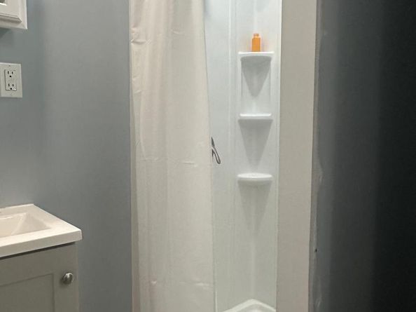 2144 S 10TH Street, Philadelphia PA 19148