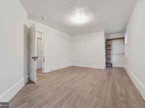 501 W Moreland Road, Willow Grove PA 19090