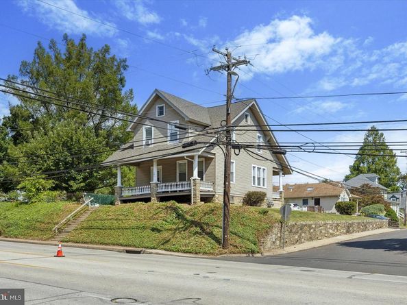 501 W Moreland Road, Willow Grove PA 19090