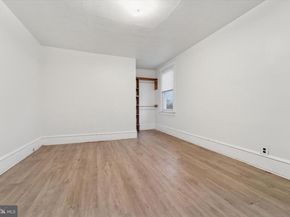 501 W Moreland Road, Willow Grove PA 19090