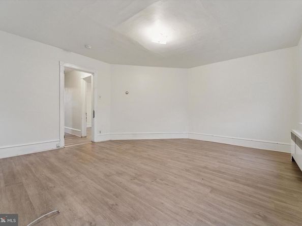 501 W Moreland Road, Willow Grove PA 19090