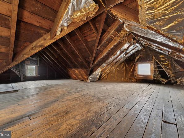 501 W Moreland Road, Willow Grove PA 19090