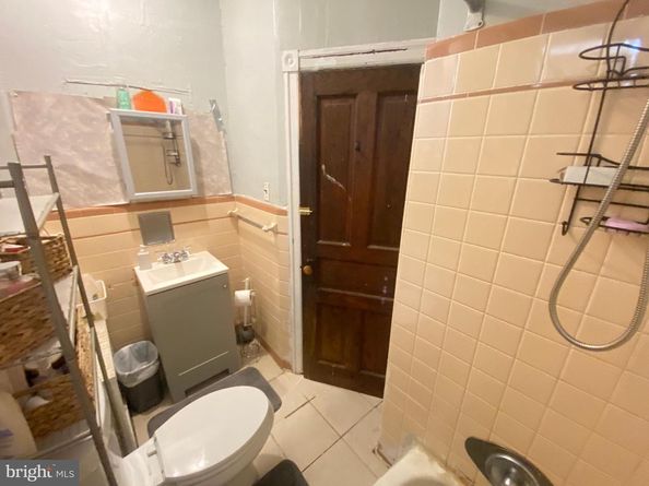 5326 Hedge Street, Philadelphia PA 19124