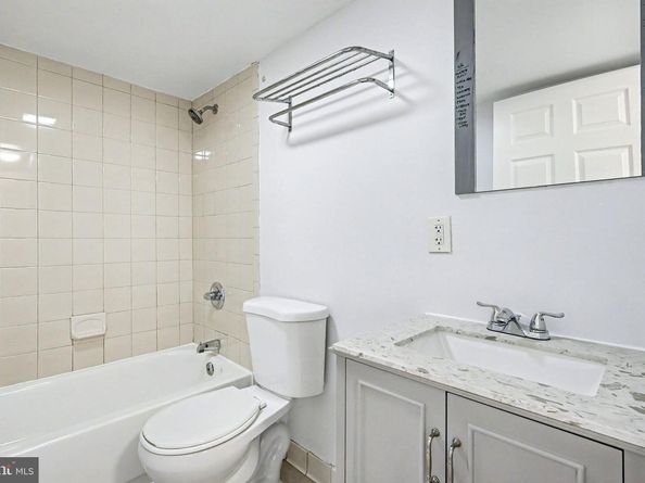 3334 10TH Place SE, Washington DC 20032