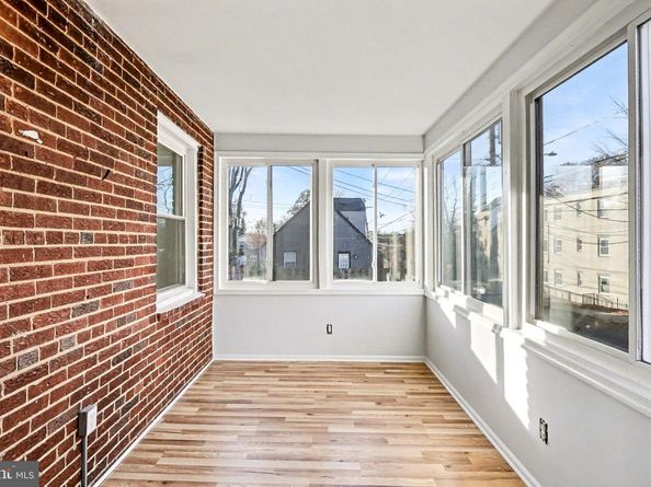 3334 10TH Place SE, Washington DC 20032