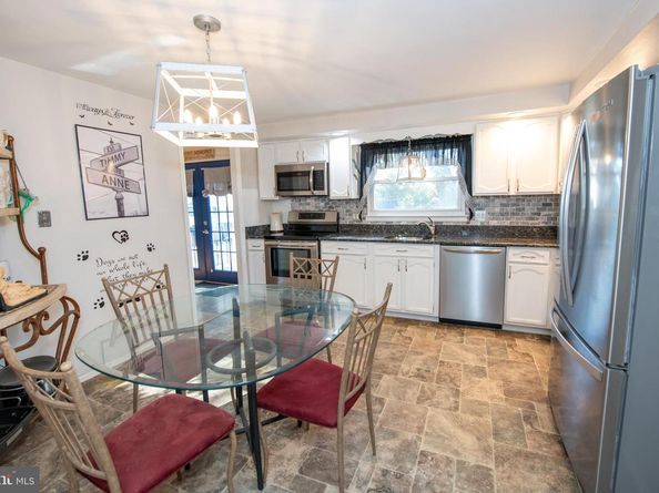 287 Essex Road, Warminster PA 18974