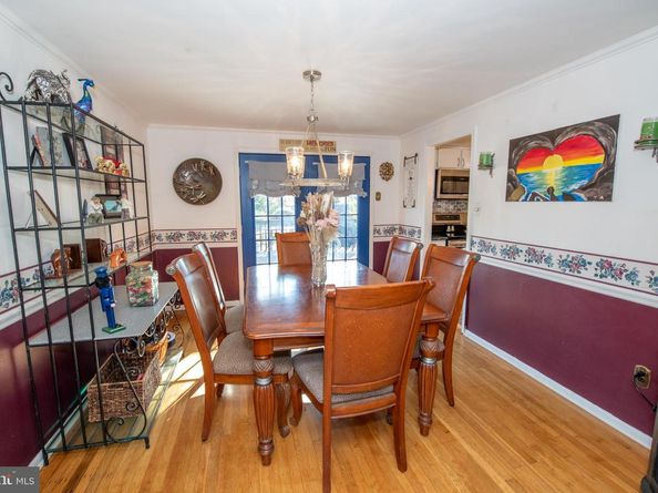 287 Essex Road, Warminster PA 18974