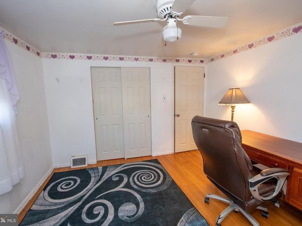 287 Essex Road, Warminster PA 18974