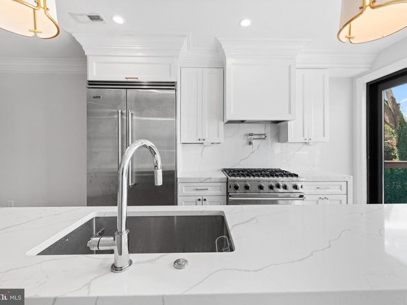 3728 9TH Street NW, Washington DC 20010