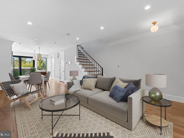 3728 9TH Street NW, Washington DC 20010