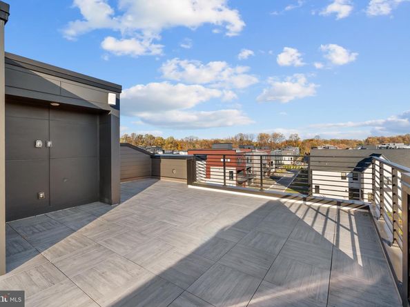 9750 Windflower Way, Bethesda MD 20817