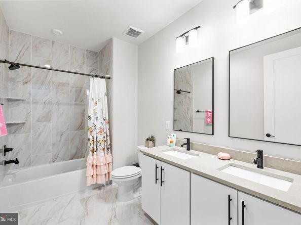 9750 Windflower Way, Bethesda MD 20817