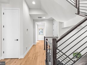 9750 Windflower Way, Bethesda MD 20817