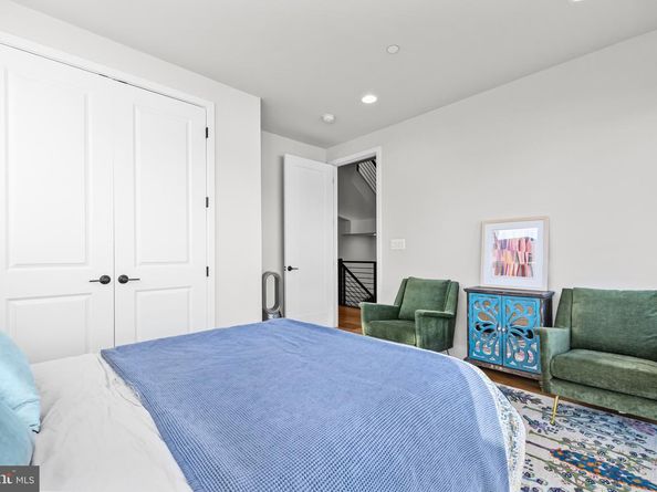 9750 Windflower Way, Bethesda MD 20817