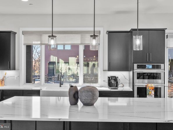 9750 Windflower Way, Bethesda MD 20817