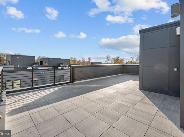 9750 Windflower Way, Bethesda MD 20817