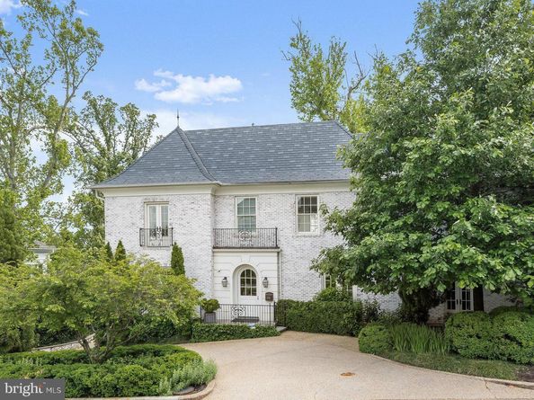 2101 Foxhall Road NW, Washington DC 20007