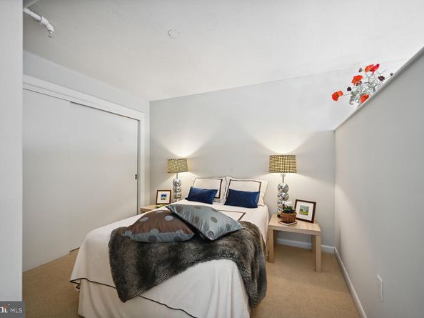 811 4TH Street NW 720, Washington DC 20001