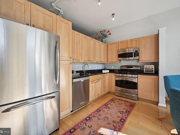 811 4TH Street NW 720, Washington DC 20001