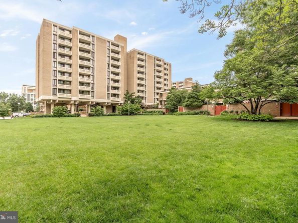 1245 4TH Street SW E511, Washington DC 20024