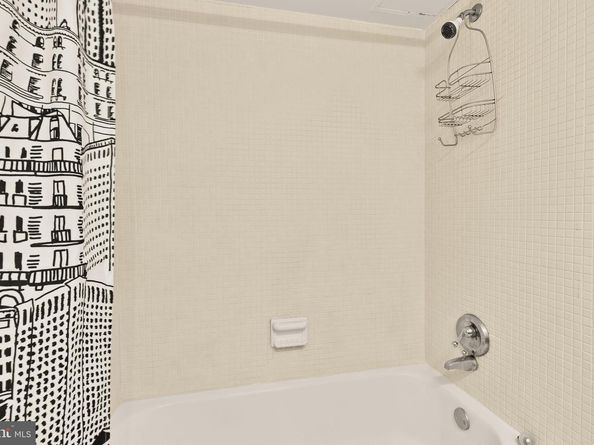 1245 4TH Street SW E511, Washington DC 20024