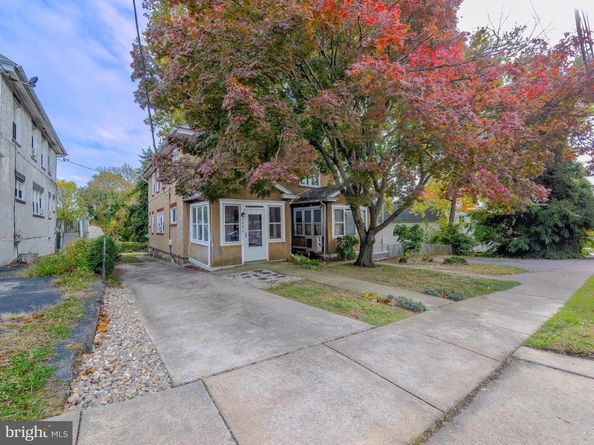 622 Seneca Avenue, Norwood PA 19074