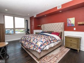 717 S Christopher Columbus Boulevard S 714, Philadelphia PA 19147
