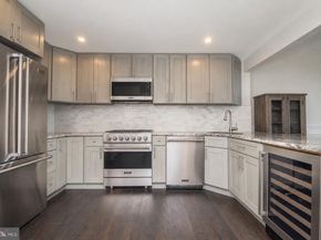 717 S Christopher Columbus Boulevard S 714, Philadelphia PA 19147