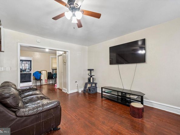 335 Margate Road, Upper Darby PA 19082
