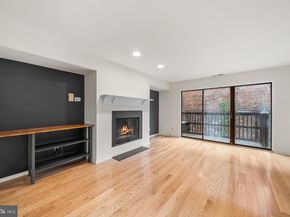 220 Bainbridge Street, Philadelphia PA 19147