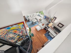 220 Bainbridge Street, Philadelphia PA 19147